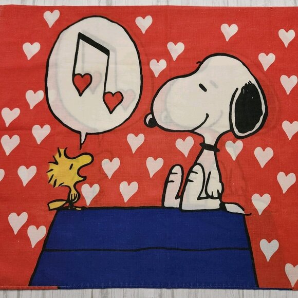 Vintage Set of 2 Peanuts Snoopy and Woodstock Hearts Pillow Case and Full Gang - Picture 13 of 15